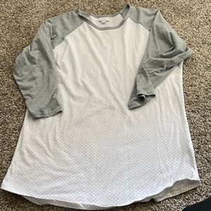 Baseball tee